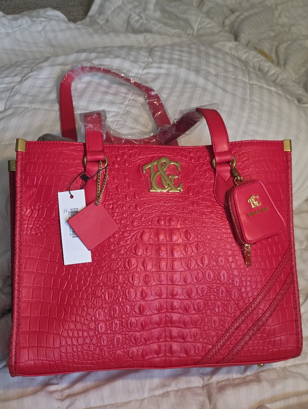 Bright Red Croc-Embossed Tote - Picture 8 of 10
